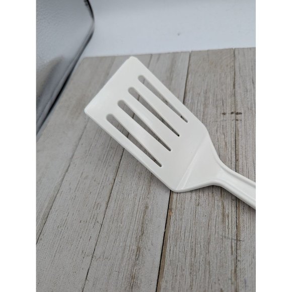 Hutzler Spatula Nylon Slotted Reinforced Turner Flipper No 717 White LOPOL - Picture 3 of 7
